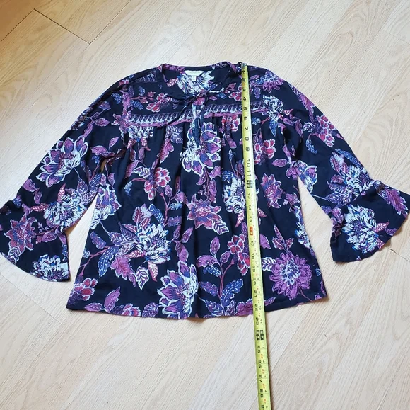 Lucky Brand Woman's Long Sleeve Floral Blouse Size S. - Picture 3 of 6